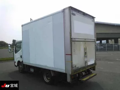 Nissan ATLAS