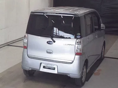 Subaru LUCRA