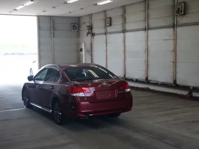 Subaru LEGACY B4