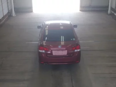 Subaru LEGACY B4