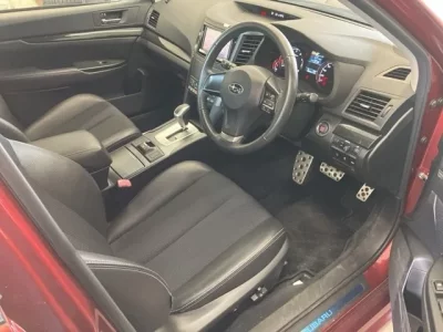 Subaru LEGACY B4
