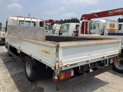 Hino DUTRO