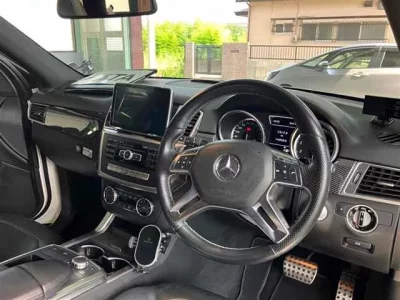 Mercedes-Benz ML CLASS
