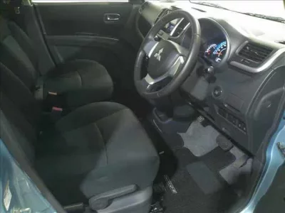 Mitsubishi DELICA D2