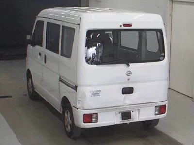 Nissan CLIPPER VAN
