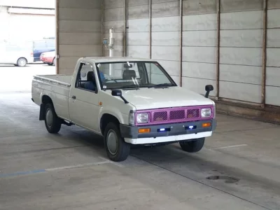 Nissan DATSUN PICKUP