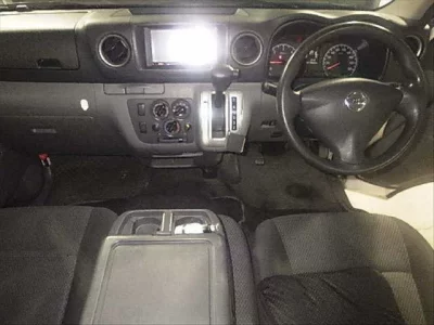 Nissan CARAVAN VAN