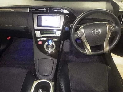 Toyota PRIUS PHV