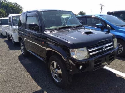 Mitsubishi PAJERO MINI
