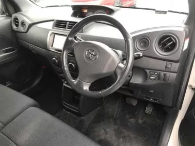 Toyota BB
