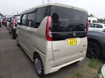 Nissan ROOX