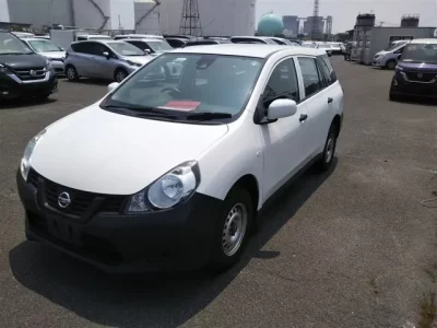 Nissan AD