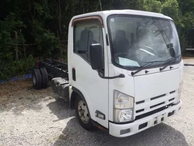 Isuzu ELF