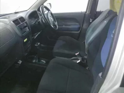 Suzuki CHEVROLET CRUZE