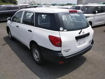 Nissan AD