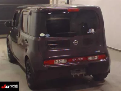 Nissan CUBE