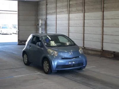 Toyota IQ