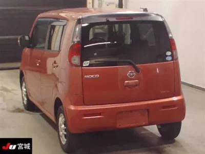 Nissan MOCO