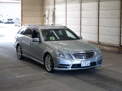 Mercedes-Benz E CLASS WAGON