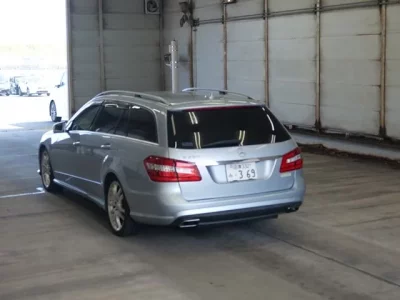Mercedes-Benz E CLASS WAGON