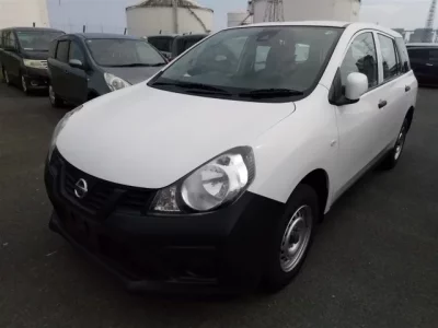 Nissan AD