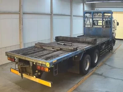 Isuzu TRUCK