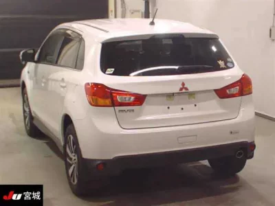 Mitsubishi RVR