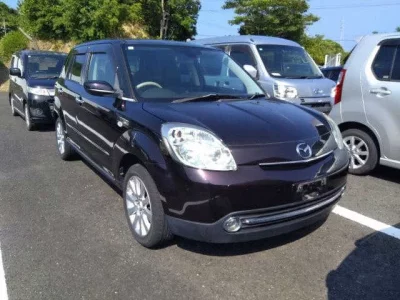 Mazda VERISA
