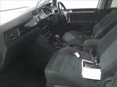 Volkswagen GOLF TOURAN