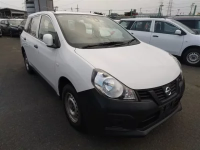 Nissan AD