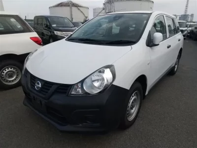 Nissan AD