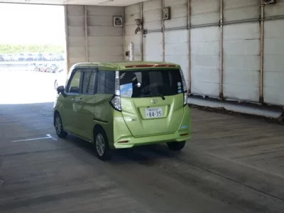 Toyota TANK