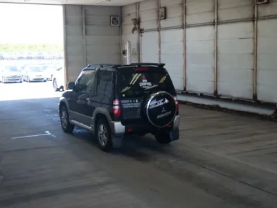Mitsubishi PAJERO MINI