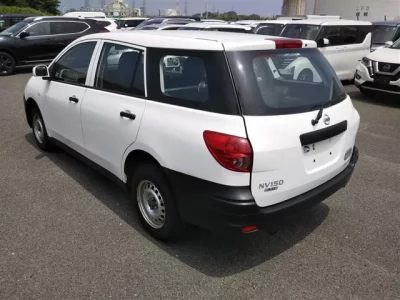 Nissan AD