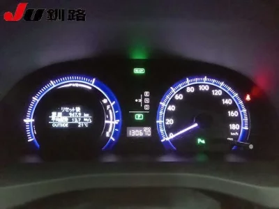 Lexus HS