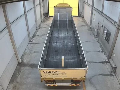 Isuzu TRUCK