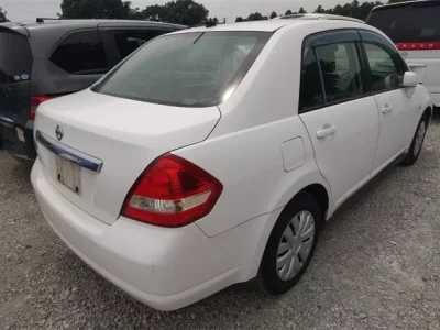Nissan TIIDA LATIO