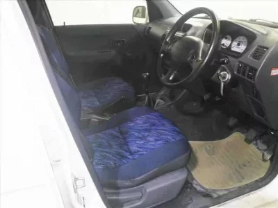Daihatsu TERIOS KID