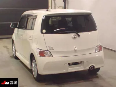 Toyota BB