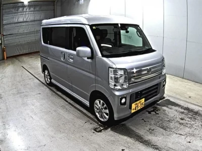 Nissan CLIPPER RIO