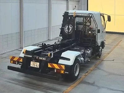 Mitsubishi FUSO FIGHTER