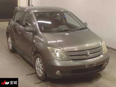 Toyota IST