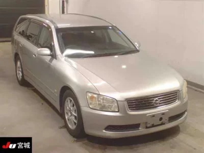 Nissan STAGEA