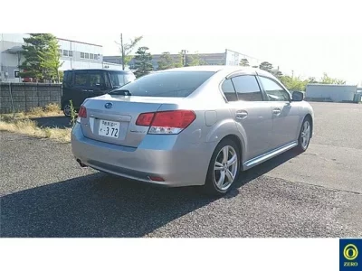 Subaru LEGACY B4