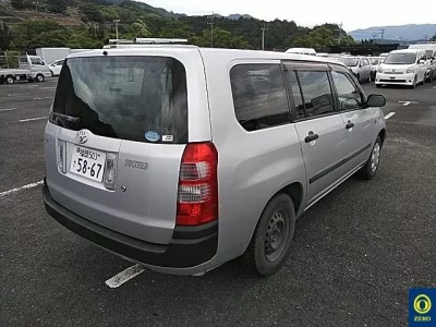 Toyota SUCCEED