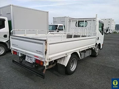 Nissan ATLAS