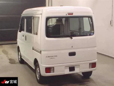 Mitsubishi MINICAB VAN