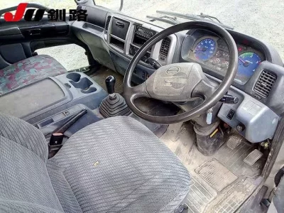 Hino TRUCK