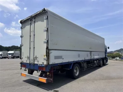 Hino TRUCK