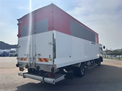 Isuzu FORWARD